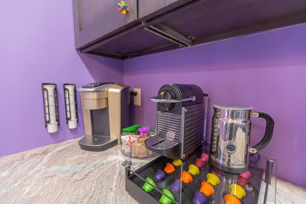 King Bed / Free Parking / Arcade / Bbq / Patio Ferienhaus *
